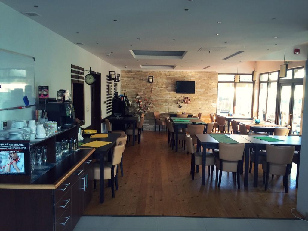 Pensiunea Carpe Diem Râmnicu Vâlcea Exterior foto